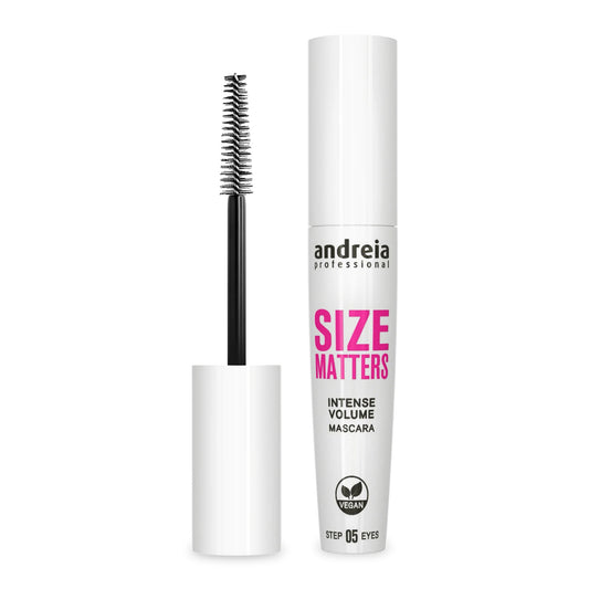 Andreia Mascara - Size Matters